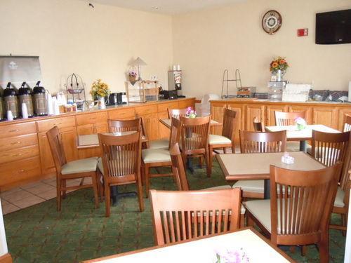 Country Inn & Suites By Radisson, Marion, Oh Restoran foto